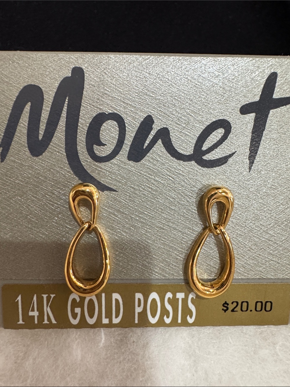 Vintage Monet Shiny Gold tone Linked Teardrop Earrings